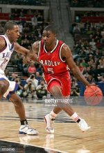 T_Bennett_BU_hoops_Sweet16.jpg